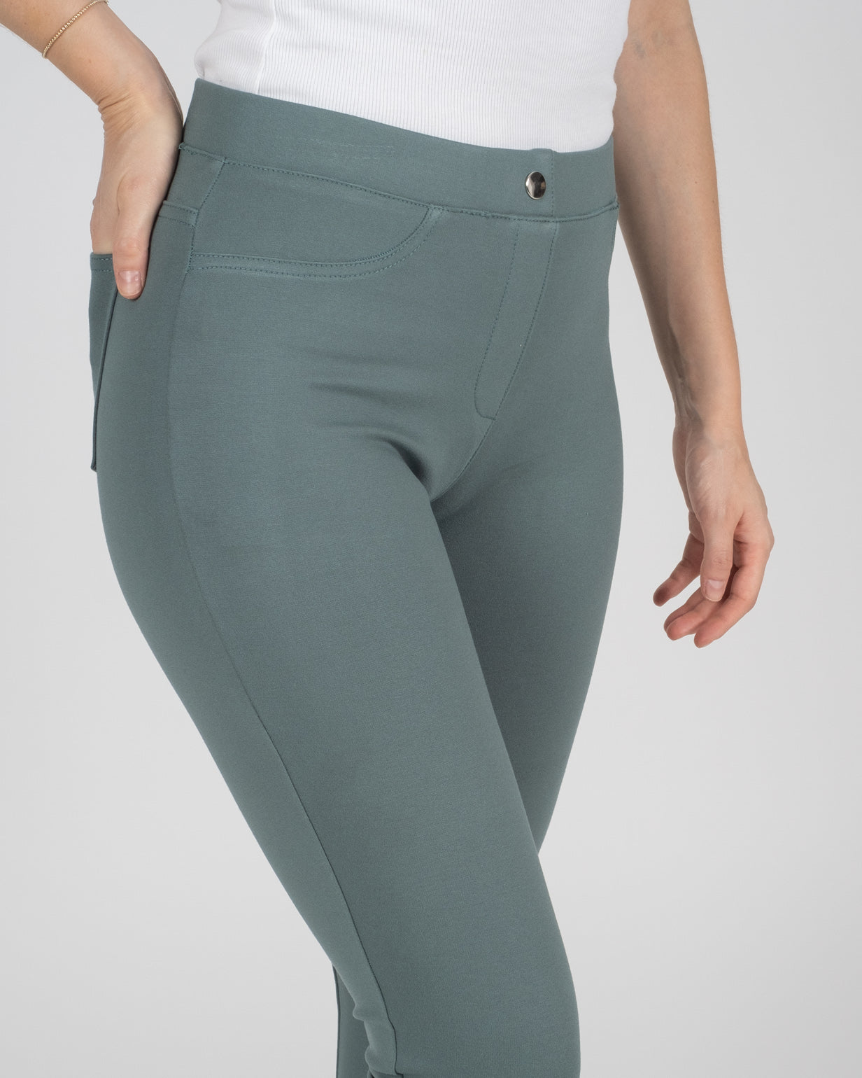Emma - Jeggings Casuales Cintura Alta con 5 Bolsas en Tela Bodyfirm