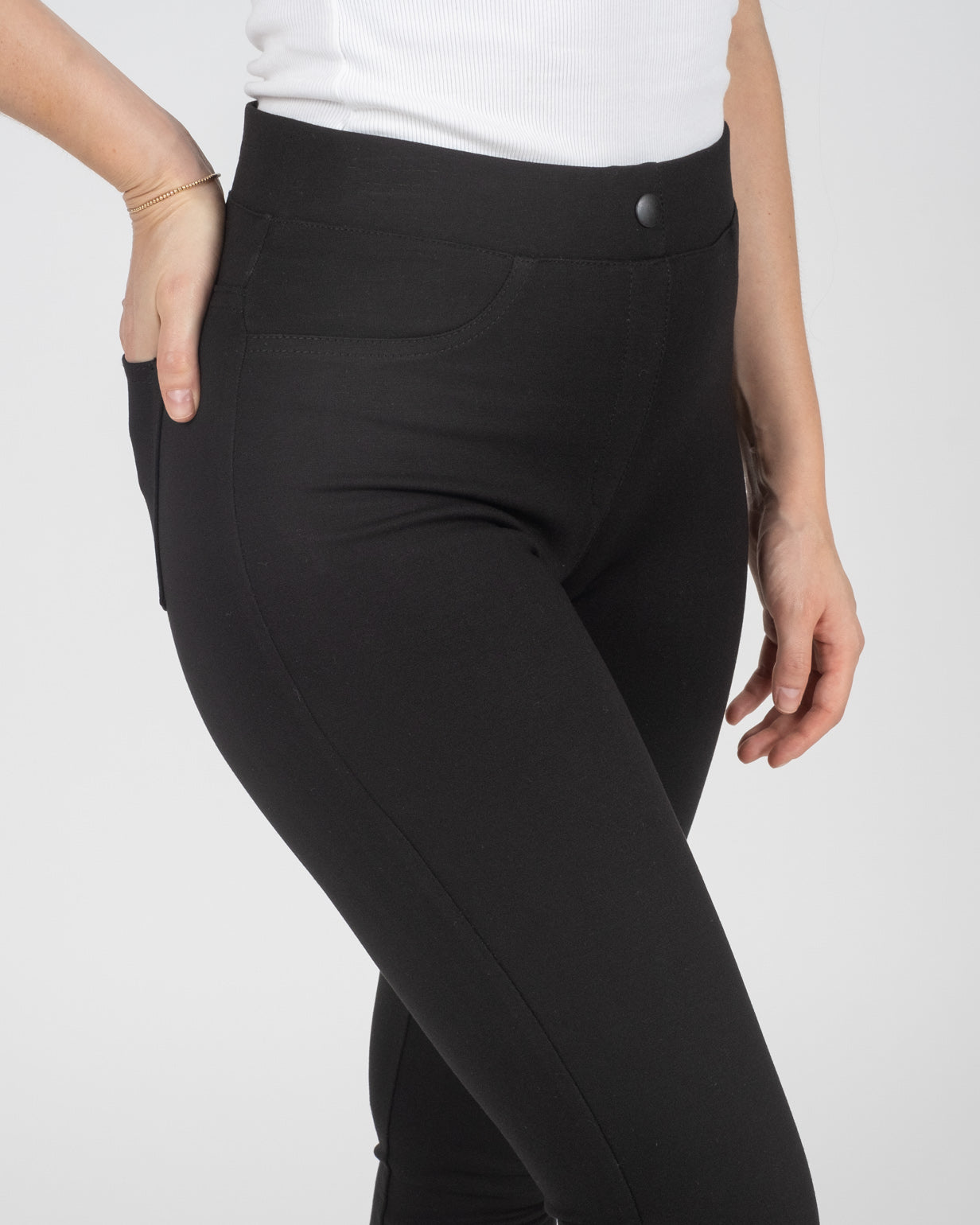 Emma - Jeggings Casuales Cintura Alta con 5 Bolsas en Tela Bodyfirm